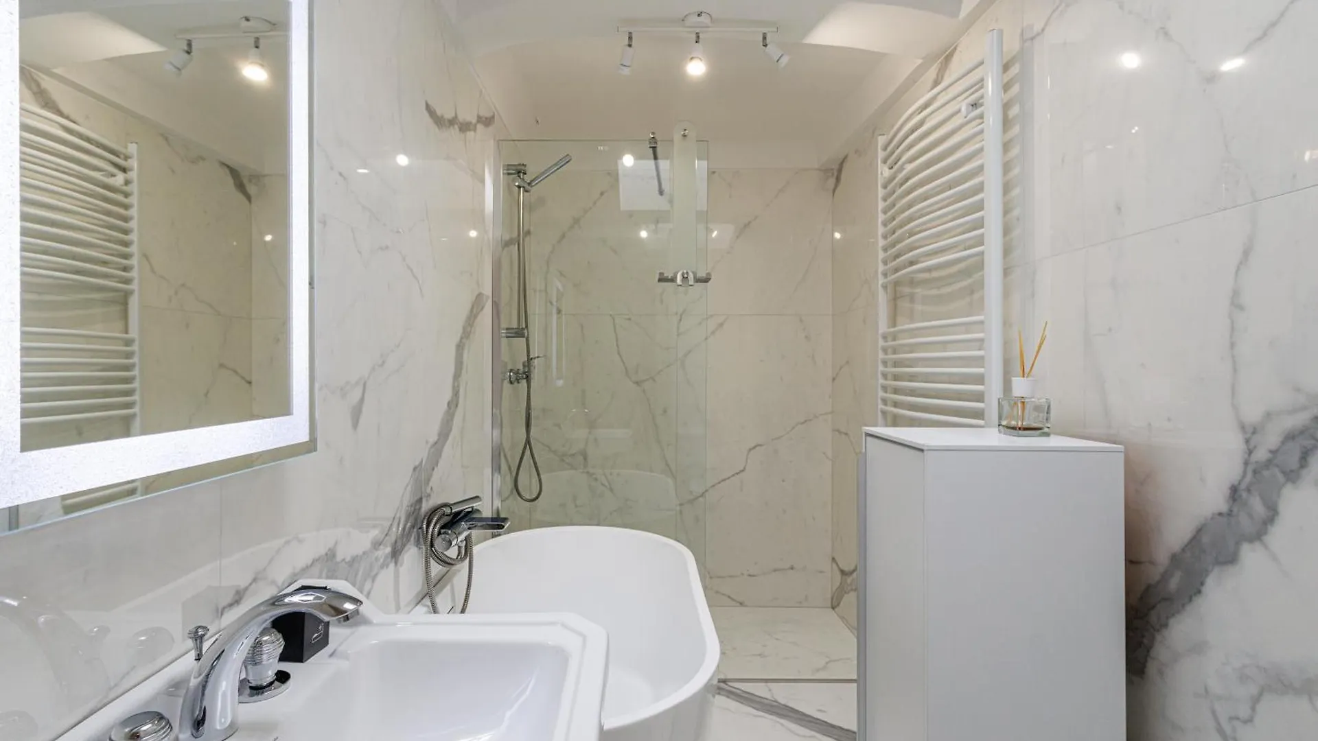 Sicardi - Elegant Apartment In Old Town Menton